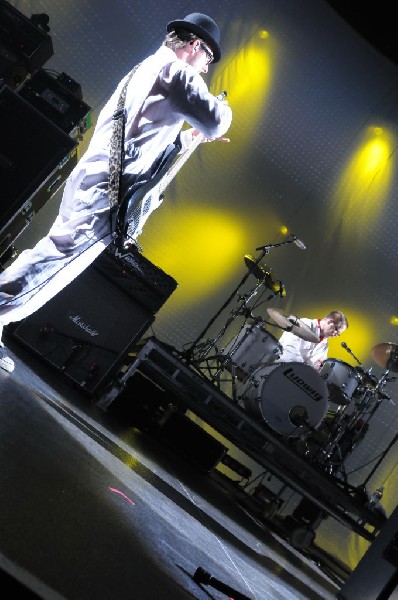 Weezer at the Frank Erwin Center