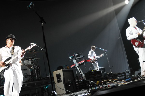 Weezer at the Frank Erwin Center