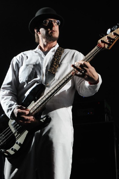 Weezer at the Frank Erwin Center