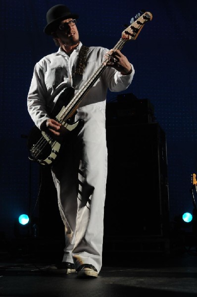 Weezer at the Frank Erwin Center