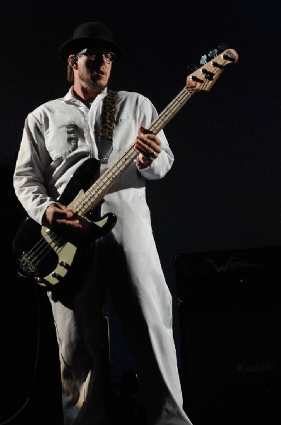 Weezer at the Frank Erwin Center