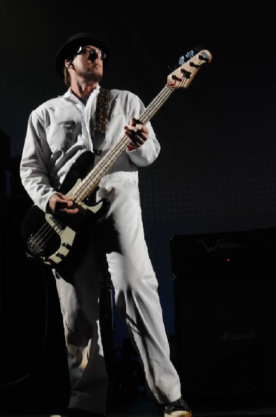 Weezer at the Frank Erwin Center