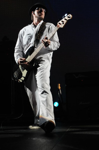 Weezer at the Frank Erwin Center