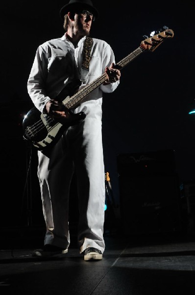 Weezer at the Frank Erwin Center