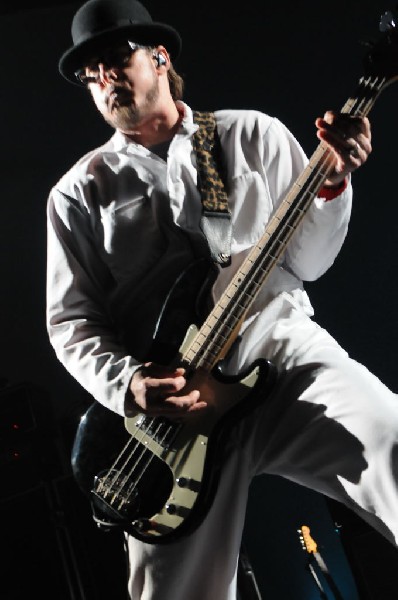 Weezer at the Frank Erwin Center