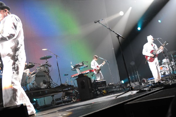 Weezer at the Frank Erwin Center