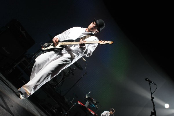 Weezer at the Frank Erwin Center