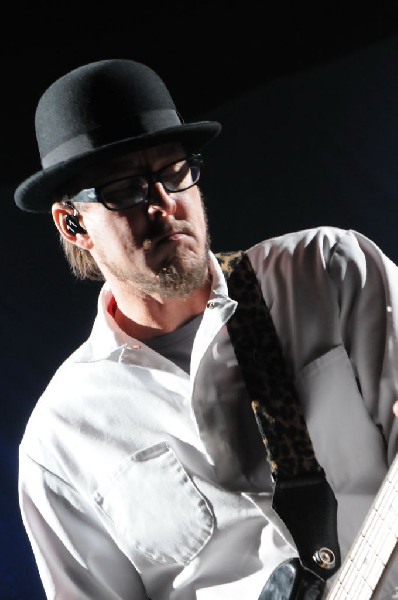 Weezer at the Frank Erwin Center