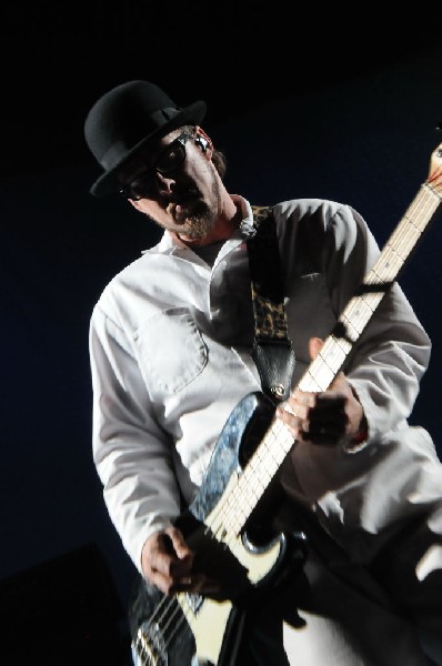 Weezer at the Frank Erwin Center