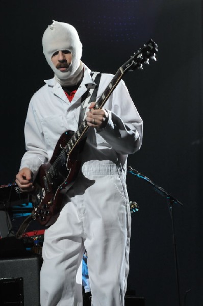 Weezer at the Frank Erwin Center