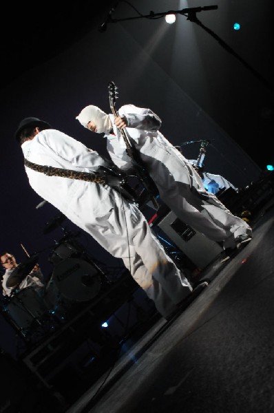 Weezer at the Frank Erwin Center