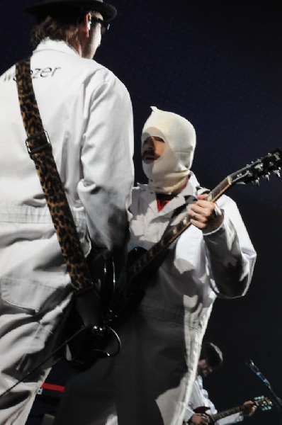 Weezer at the Frank Erwin Center