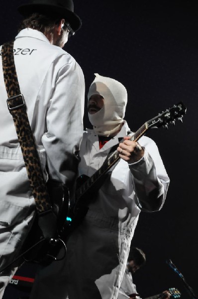 Weezer at the Frank Erwin Center