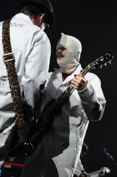 Weezer at the Frank Erwin Center