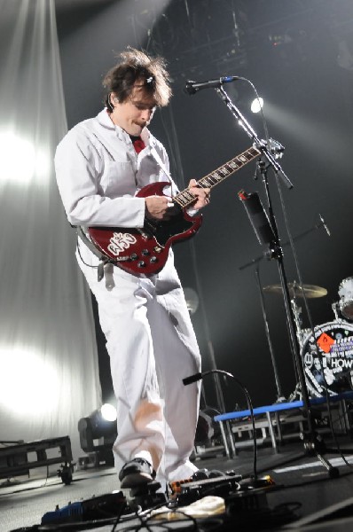 Weezer at the Frank Erwin Center