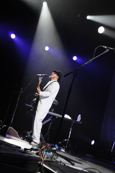 Weezer at the Frank Erwin Center