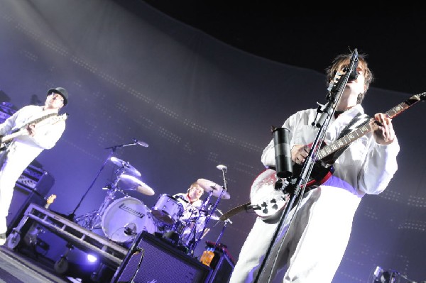 Weezer at the Frank Erwin Center