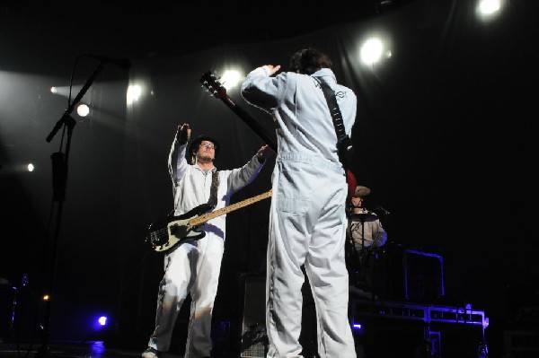 Weezer at the Frank Erwin Center