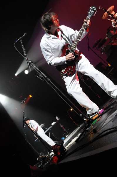 Weezer at the Frank Erwin Center