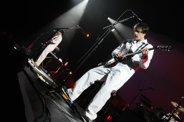 Weezer at the Frank Erwin Center