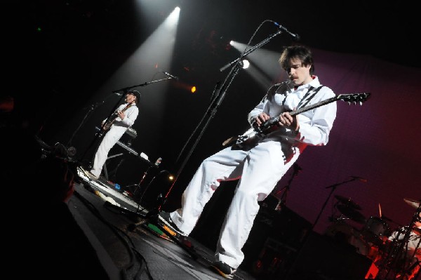 Weezer at the Frank Erwin Center