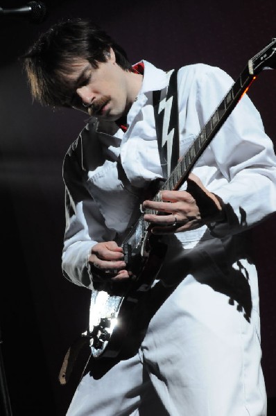 Weezer at the Frank Erwin Center