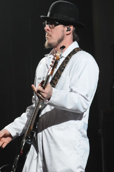 Weezer at the Frank Erwin Center