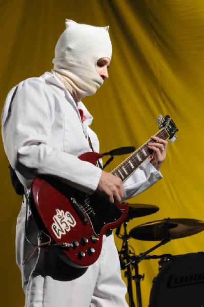 Weezer at the Frank Erwin Center