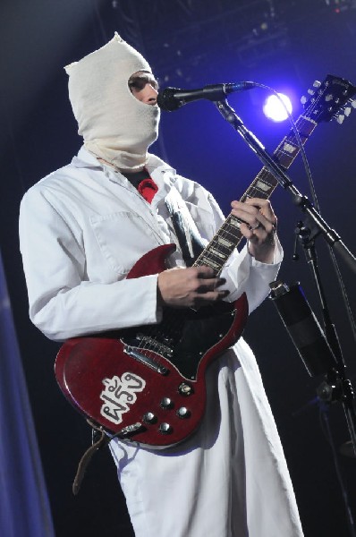 Weezer at the Frank Erwin Center