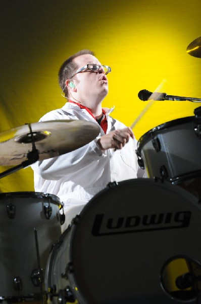 Weezer at the Frank Erwin Center