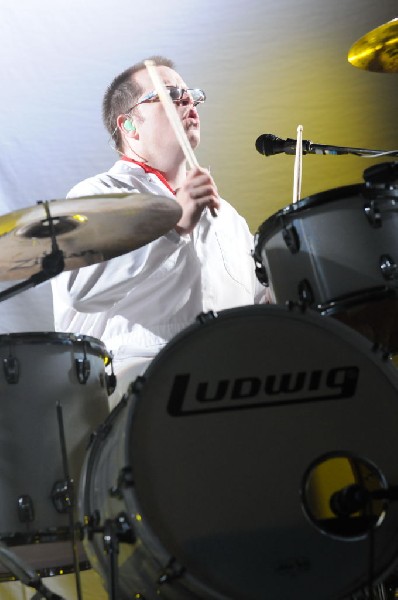 Weezer at the Frank Erwin Center