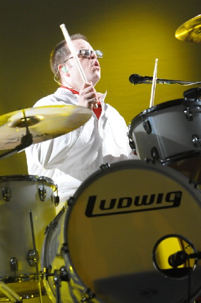 Weezer at the Frank Erwin Center