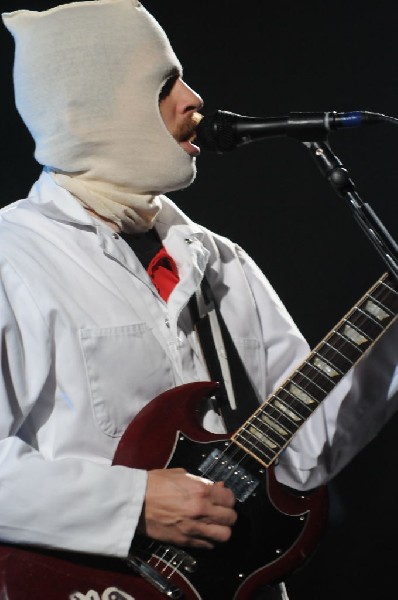 Weezer at the Frank Erwin Center