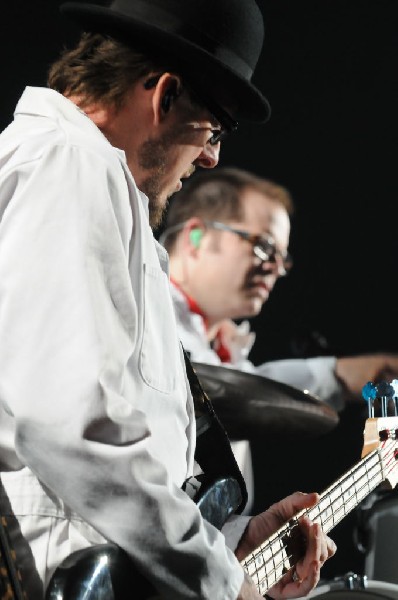 Weezer at the Frank Erwin Center, Austin, Texas