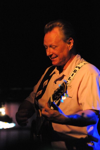 X at La Zona Rosa, Austin, Texas