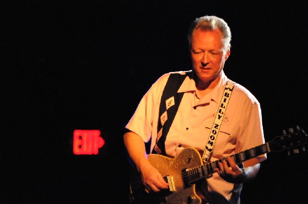 X at La Zona Rosa, Austin, Texas