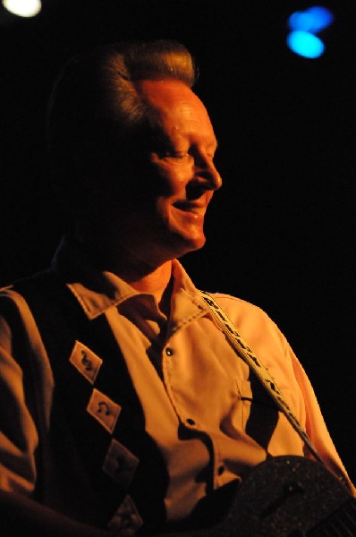 X at La Zona Rosa, Austin, Texas