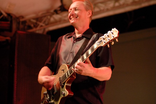 X at Stubb's BarBQ, Austin