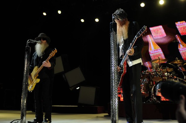ZZ Top at The Backyard, Austin Texas (Bee Caves) 04/25/10