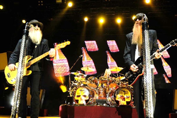 ZZ Top at The Backyard, Austin Texas (Bee Caves) 04/25/10