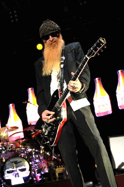 ZZ Top at The Backyard, Austin Texas (Bee Caves) 04/25/10