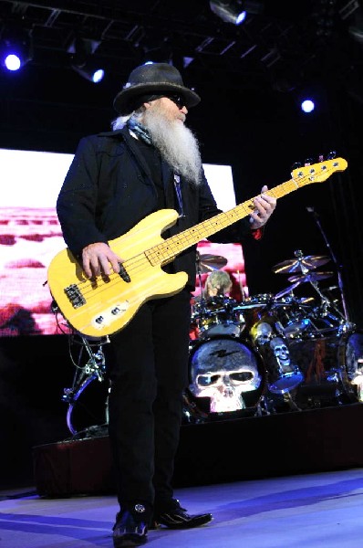 ZZ Top at The Backyard, Austin Texas (Bee Caves) 04/25/10