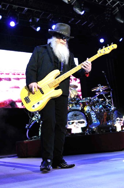 ZZ Top at The Backyard, Austin Texas (Bee Caves) 04/25/10