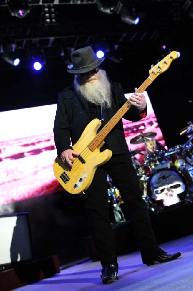 ZZ Top at The Backyard, Austin Texas (Bee Caves) 04/25/10