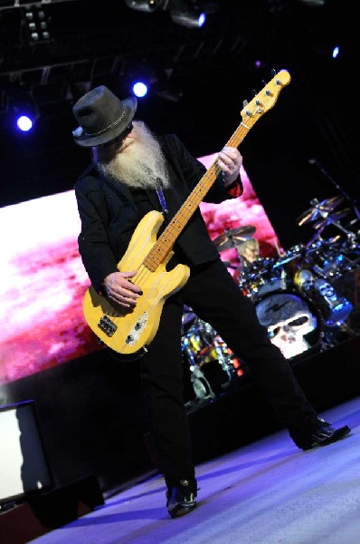 ZZ Top at The Backyard, Austin Texas (Bee Caves) 04/25/10