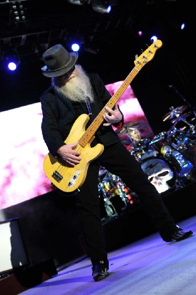 ZZ Top at The Backyard, Austin Texas (Bee Caves) 04/25/10