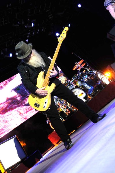 ZZ Top at The Backyard, Austin Texas (Bee Caves) 04/25/10