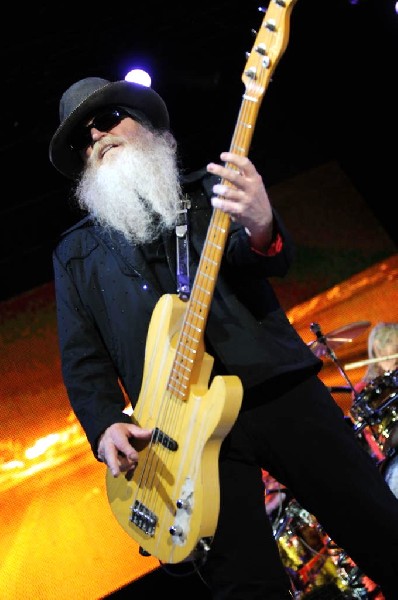 ZZ Top at The Backyard, Austin Texas (Bee Caves) 04/25/10