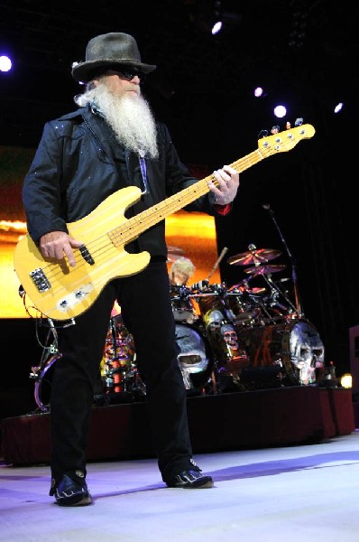 ZZ Top at The Backyard, Austin Texas (Bee Caves) 04/25/10