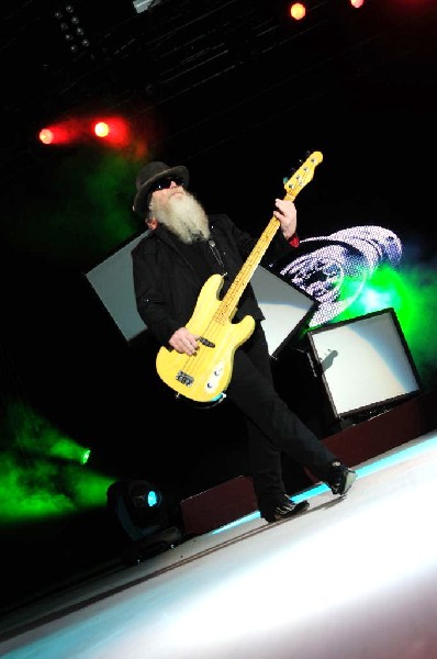 ZZ Top at The Backyard, Austin Texas (Bee Caves) 04/25/10